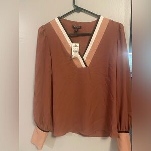 Women’s Express size xs v neck blouse NWT